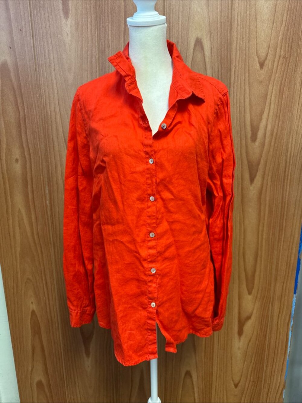 Jones & Co. Red Roll Tab Sleeve Button Up L Large 100% Linen Collared